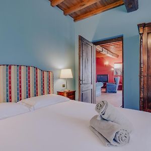 Appartamento lussuoso con 3 camere da letto